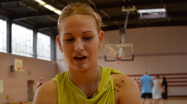 Natasa Kovacevic de retour sur un parquet de basket Natasa Kovacevic de retour sur un parquet de basket