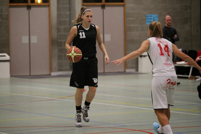 Sara Leemans, toujours en fer de lance d'une formation de SKW bien rôdée (photo: Eddy Lippens) Sara Leemans, toujours en fer de lance d'une formation de SKW bien rôdée (photo: Eddy Lippens)