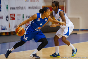 Noémie Mayombo en action en Russie (Photo: dynamo-guvd.ru)