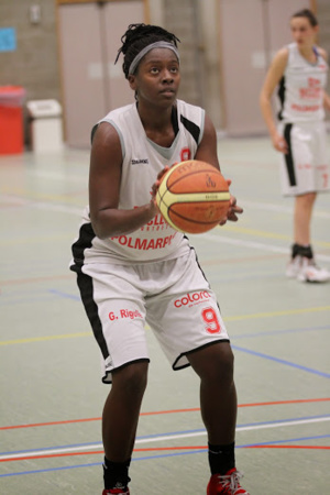 Shanavia Dowdell, de retour avec 30 points (photo: Eddy Lippens) Shanavia Dowdell, de retour avec 30 points (photo: Eddy Lippens)
