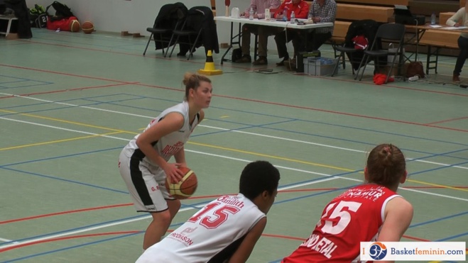 Un dernier lancer décisif pour Sien Devliegher pour Waregem Un dernier lancer décisif pour Sien Devliegher pour Waregem