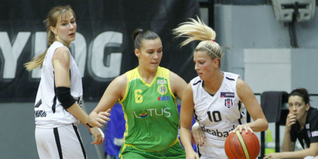 Kamile Nacickaite, encore 18 points dimanche en championnat (photo: tbf.org.tr) Kamile Nacickaite, encore 18 points dimanche en championnat (photo: tbf.org.tr)