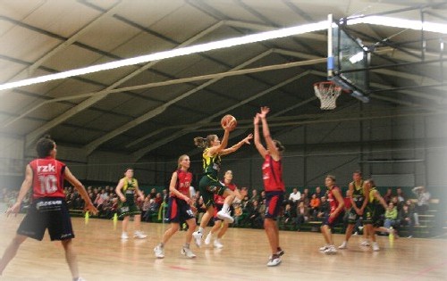 St-Katelijne Waver s'est rapidement envolé vers un aisé succès (photo: J. Decroos)