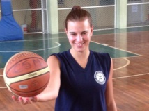 Allô ? T'es où ? Tu fais quoi ? Maja Vucurovic (ex-Waregem) en Equateur Allô ? T'es où ? Tu fais quoi ? Maja Vucurovic (ex-Waregem) en Equateur