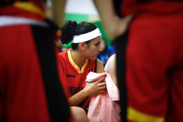 Hind Ben Abdelkader, 30 points la veille, 26 points face aux Pays-Bas (photo: FIBA/Miguel Enriquez) Hind Ben Abdelkader, 30 points la veille, 26 points face aux Pays-Bas (photo: FIBA/Miguel Enriquez)