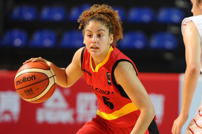 Sofia Ouahabi dans un nouveau rôle (photo: FIBA.com)