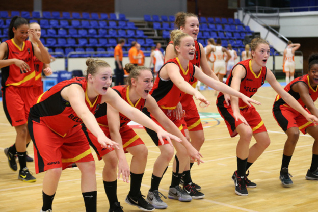 Fauve Bastiaenssen savoure une nouvelle accession au top 8 ! (photo: FIBA Europe.com) Fauve Bastiaenssen savoure une nouvelle accession au top 8 ! (photo: FIBA Europe.com)