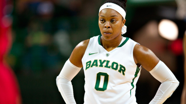 Coup dur pour Odyssey Sims (Photo Credit To Cooper Neill/Getty Images) Coup dur pour Odyssey Sims (Photo Credit To Cooper Neill/Getty Images)