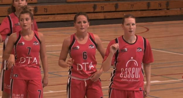 Lola Paulus, Nina Crélot et Stéphanie Dubuc emmènent Liège Panthers en quarts Lola Paulus, Nina Crélot et Stéphanie Dubuc emmènent Liège Panthers en quarts