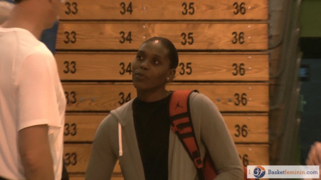 Doneeka Hodges-Lewis s'est entraînée avec Mithra Castors Braine samedi Doneeka Hodges-Lewis s'est entraînée avec Mithra Castors Braine samedi