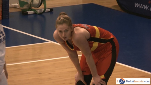 Grosse présence d'Emma Meesseman Grosse présence d'Emma Meesseman