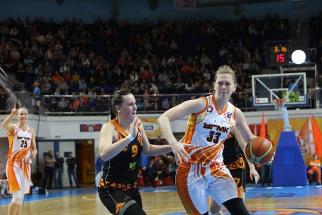 Emma Meesseman sous le maillot d'Eka (photo: InSiteBCUMMC)