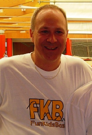 PORTE OUVERTE et MAIN TENDUE à Monsieur le Président PORTE OUVERTE et MAIN TENDUE à Monsieur le Président