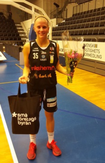 Julie Vanloo