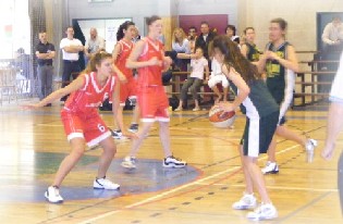 Castilla y Leon remporte le premier Festival FunKidsBasket Castilla y Leon remporte le premier Festival FunKidsBasket