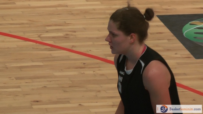 Julie Allemand, joueuse de l'année, draftée en WNBA Julie Allemand, joueuse de l'année, draftée en WNBA