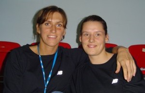 Elzbieta Miedzik (à droite) avec Ann Wielebnowska qui demeure de son côté à Wisla Cracovie Elzbieta Miedzik (à droite) avec Ann Wielebnowska qui demeure de son côté à Wisla Cracovie