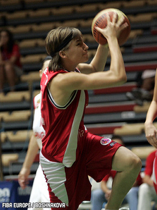 Sara Leemans, capitaine des Espoirs (photo: FIBA Europe) Sara Leemans, capitaine des Espoirs (photo: FIBA Europe)