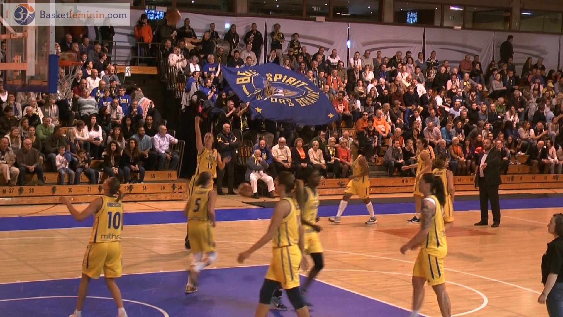 Le choc pour la première place samedi entre Mithra Castors Braine et Kangoeroes Willebroek