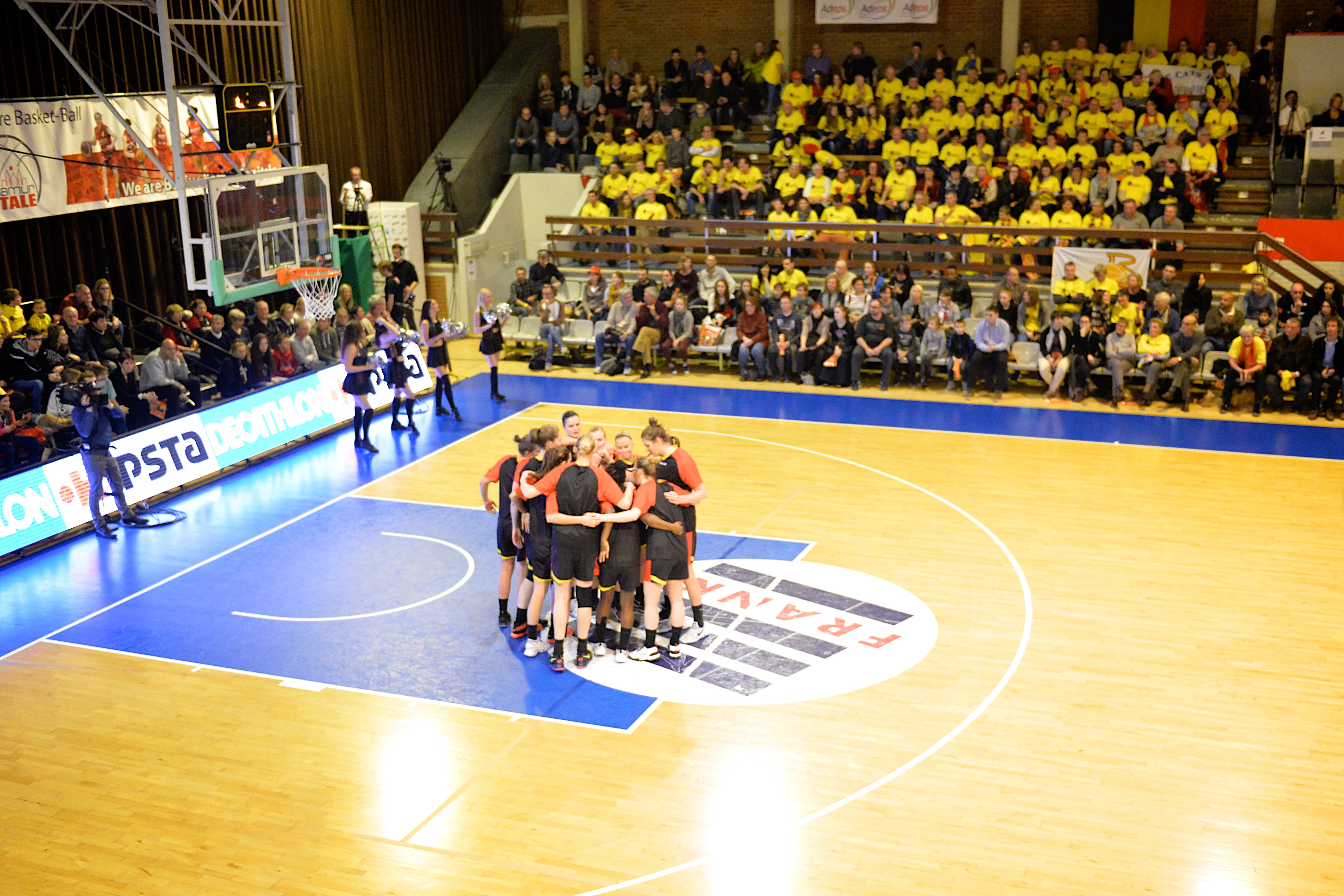 Photo: King Chan Photo: King Chan