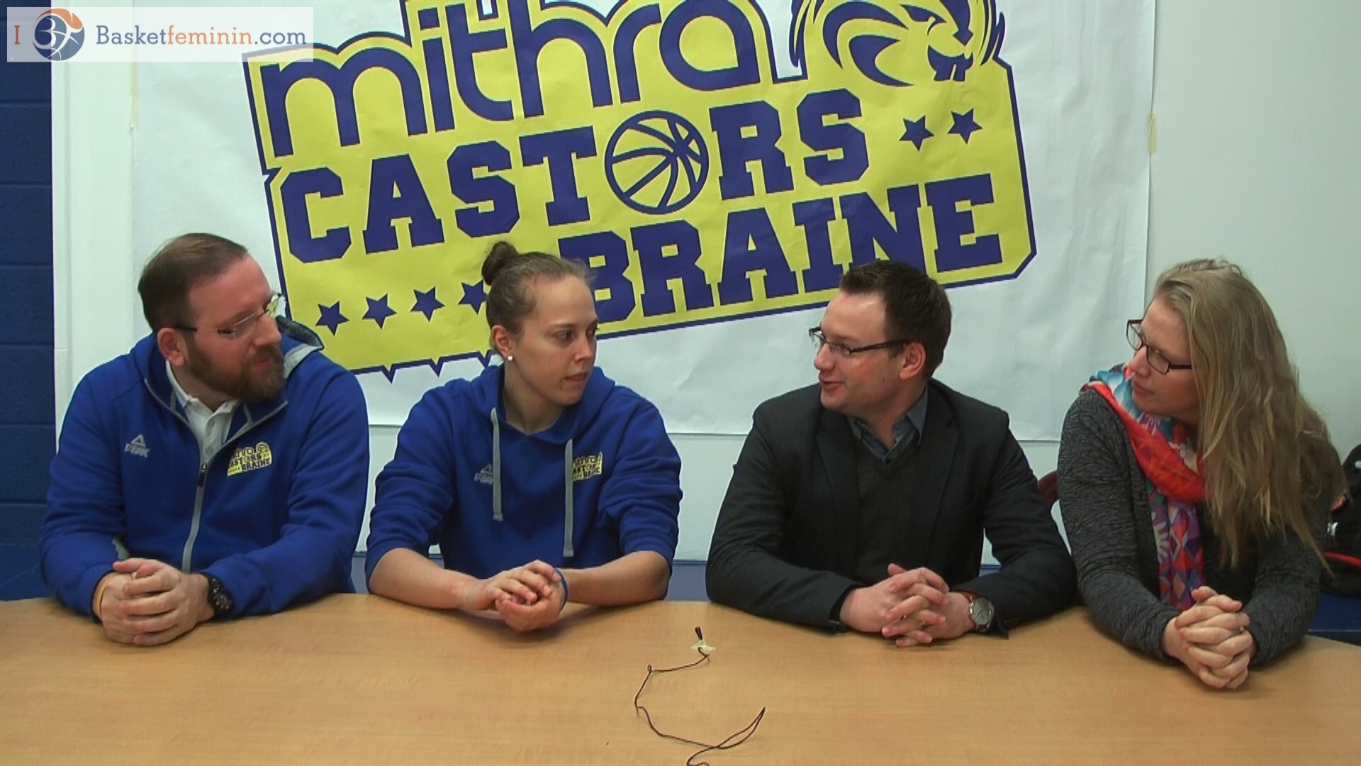 Mithra Castors Braine et le Rebond Ottignies les yeux dans les yeux en Coupe