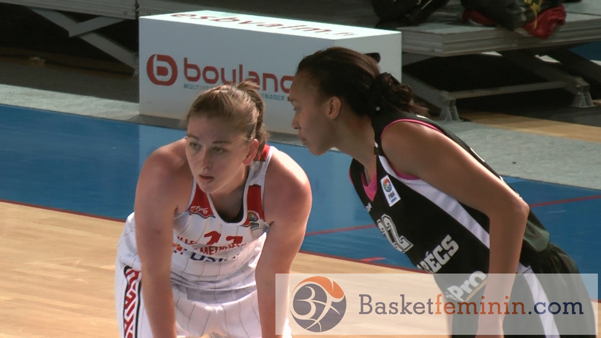 ESBVA: Emma Meesseman (15pts, 13 rbds) face à Williams