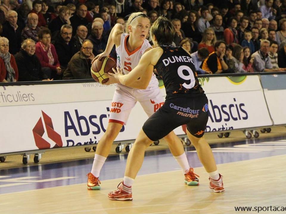 Face aux meilleurs meneuses (photo: www.sportacaen.fr)