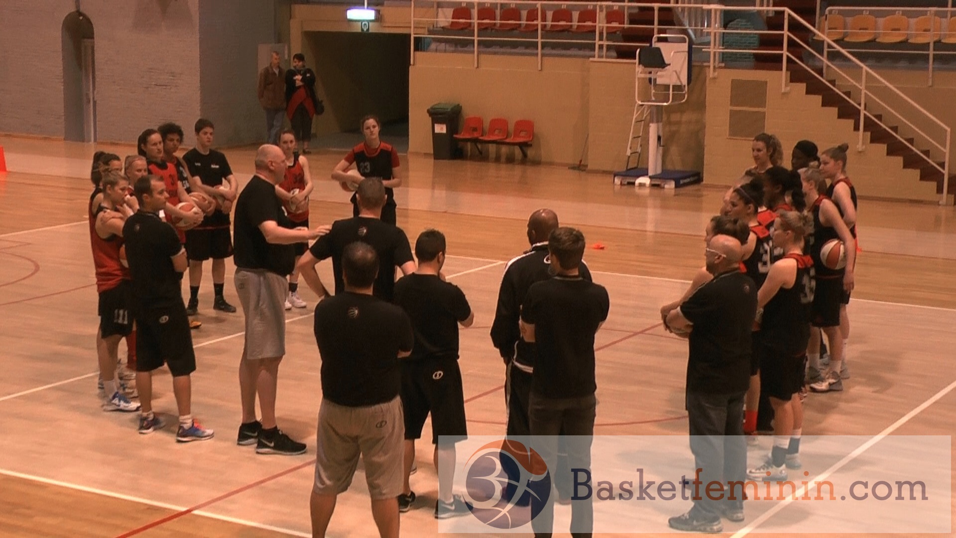 Coup d'envoi de la campagne de préparation pour l'équipe nationale Coup d'envoi de la campagne de préparation pour l'équipe nationale