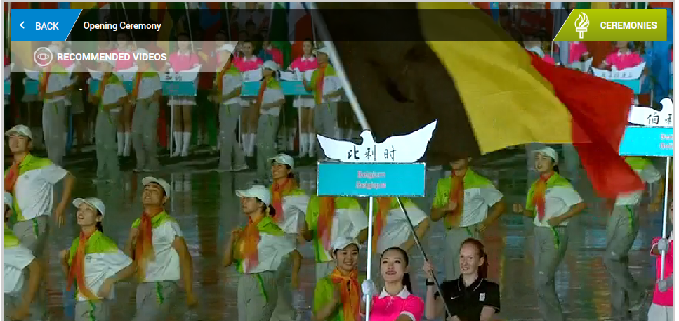 Indra Craen (taekwondo), 16 ans, a porté le drapeau belge