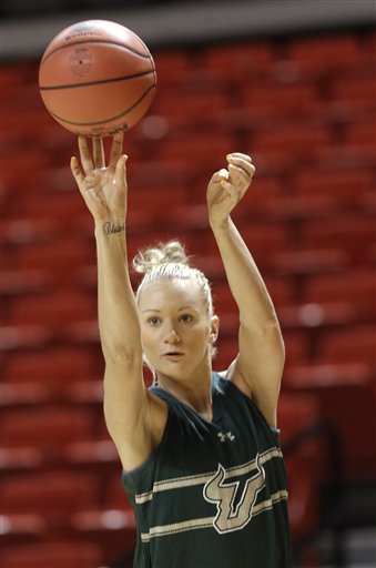 Inga Orakhova, la nouvelle shooteuse de Namur (photo: http://bigstory.ap.org)