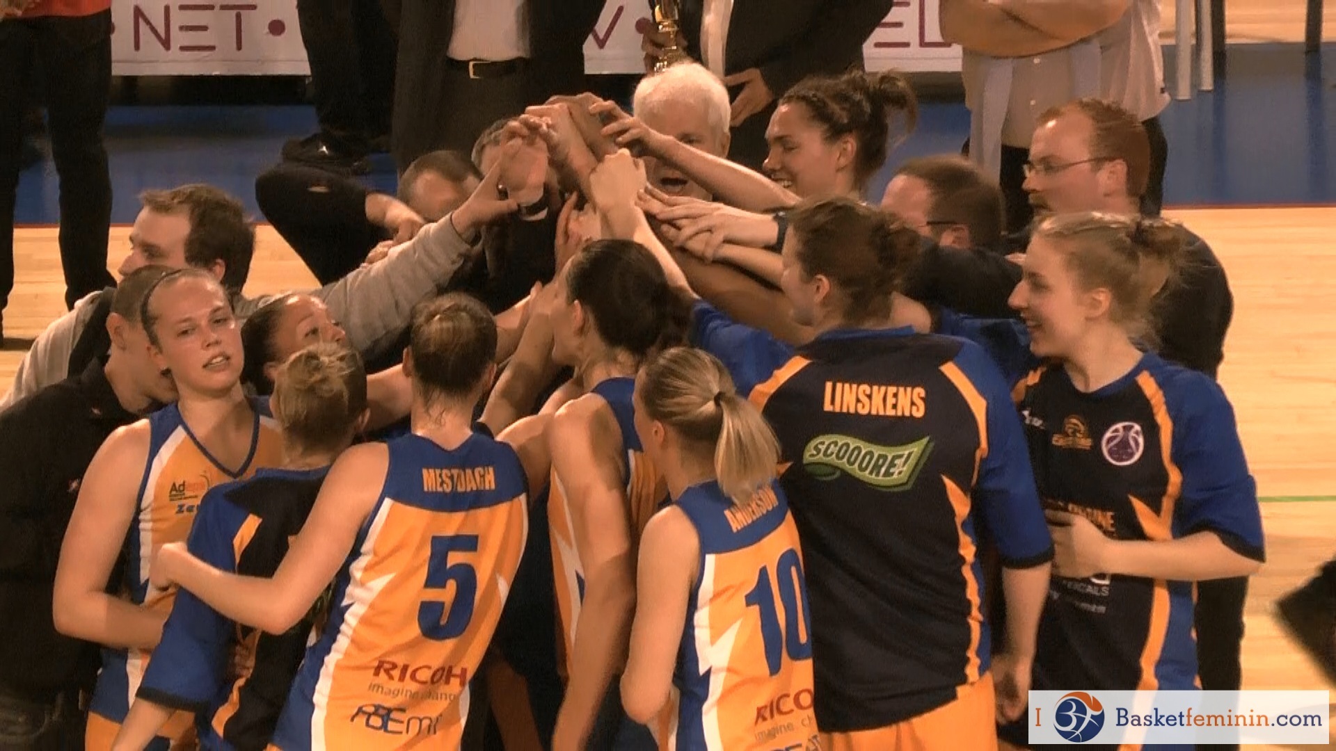 Castors Braine champion de Belgique - Les premières images d'ambiance et les réactions