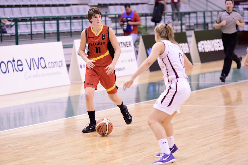 Lore Devos et les U16: LE match à gagner contre la Slovaquie dimanche (photo: FIBA Europe.com/Viktor Rebay)