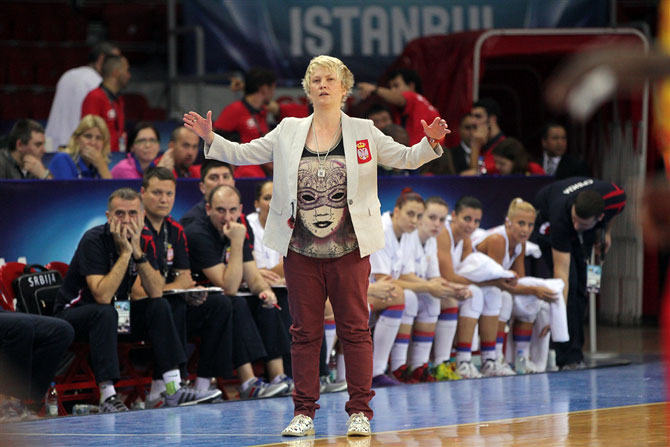 Marina Maljkovic poursuit à la tête de la Serbie (photo: sportskacentrala.com)