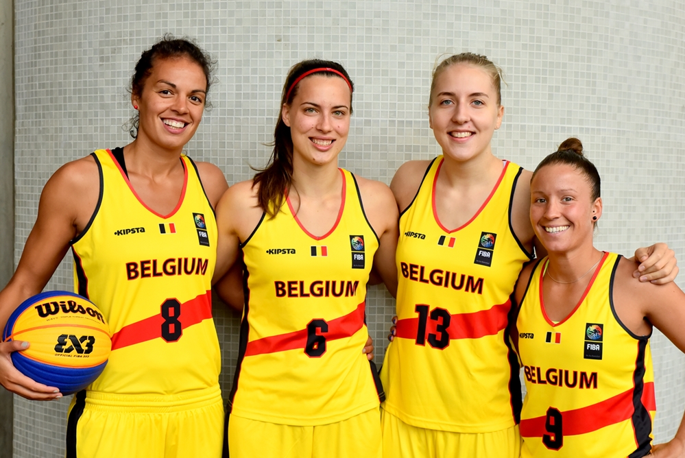 Sofie Hendrickx, Antonia Delaere, Manon Grzesinski et Marjorie Carpréaux (photo: FIBA.com)