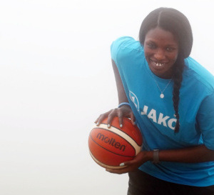 La Sénégalaise Aminata Fall dans le jeu intérieur à Belfius Namur