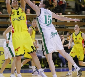 Le classico en finale du championnat: Dexia/Waregem