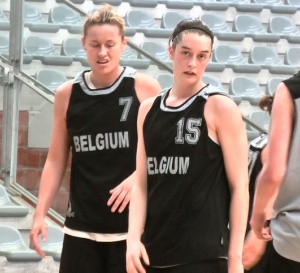 Une victoire de 2 points, un match nul contre Israël pour les dames