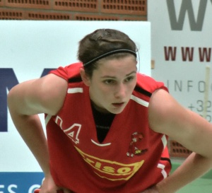 Spirou Monceau: main cassée pour Liz Schmitz