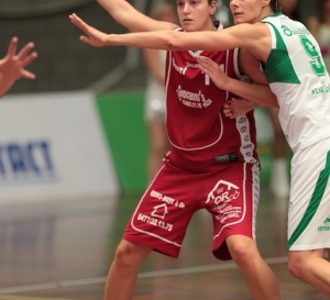 Declercq Stortebeton Waregem s'impose mais...