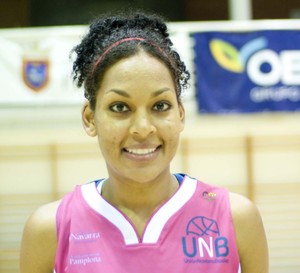 Melissa Dennett de retour en Belgique, à Waregem avec Miete Celus et Ellen De Stoop
