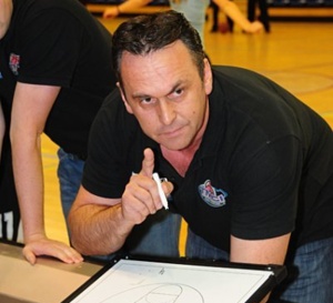 Frank De Brucker, nouveau coach de BG Willebroek