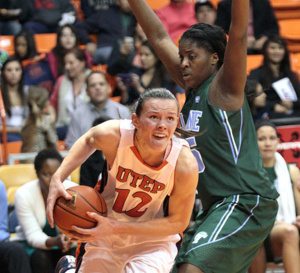 Anete Steinberga, une internationale lettone, à Castors Braine