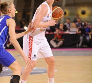 Our Belgian ladies abroad - Un début en fanfare pour Emma Meesseman et Julie Vanloo