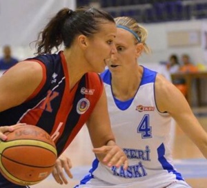 Our Belgian ladies abroad - Anke De Mondt ne peut jouer que l'Euroligue