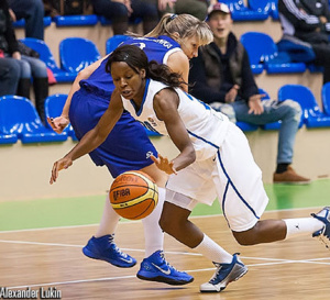 Our Belgian ladies abroad - Anke De Mondt a pu jouer en Euroligue