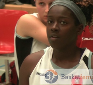L'Américaine Shanavia Dowdell prolonge à Declercq Stortbeton Waregem