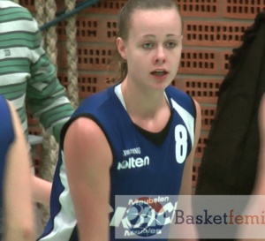 Celine Lemmens à Declercq Storbeton Waregem