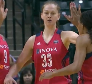 Emma Meesseman en impose avec Washington Mystics, vainqueur à Indiana