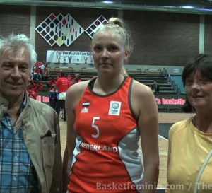 Loyce Bettonvil à Declercq Storbeton Waregem