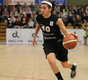 Hind Ben Abdelkader en Espagne, à Cadi La Seu